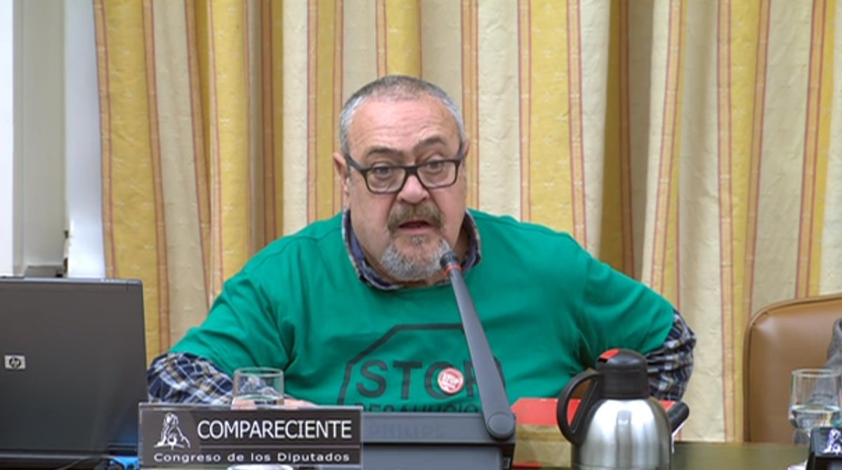 En este momento estás viendo LA PAH ACUDE AL CONGRESO A EXPLICAR LAS CAUSAS Y SOLUCIONES A LA EMERGENCIA HABITACIONAL