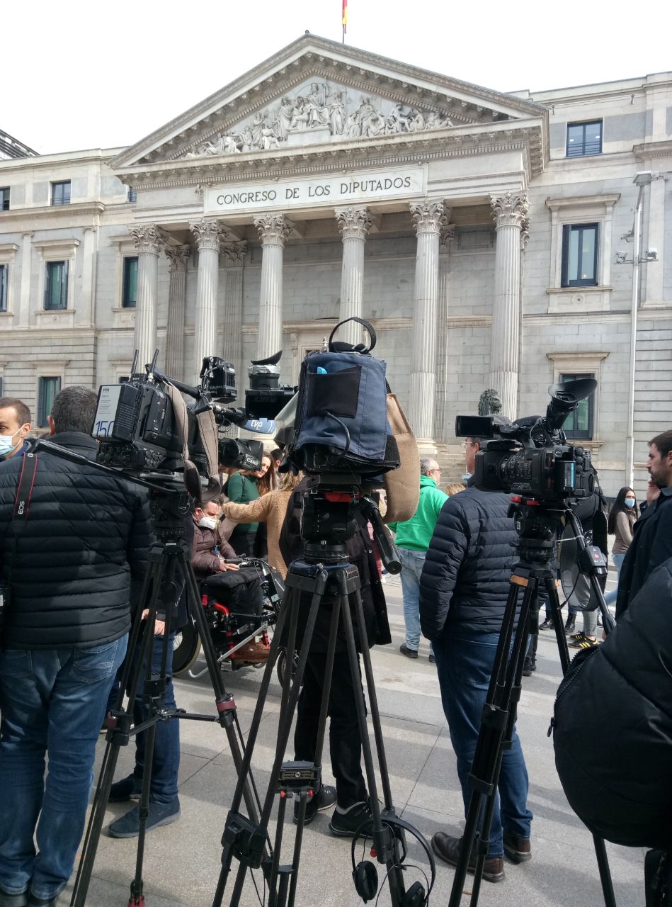 Lee más sobre el artículo La Iniciativa Ley Vivienda registra 60 enmiendas a la ley del Gobierno junto a diferentes grupos políticos